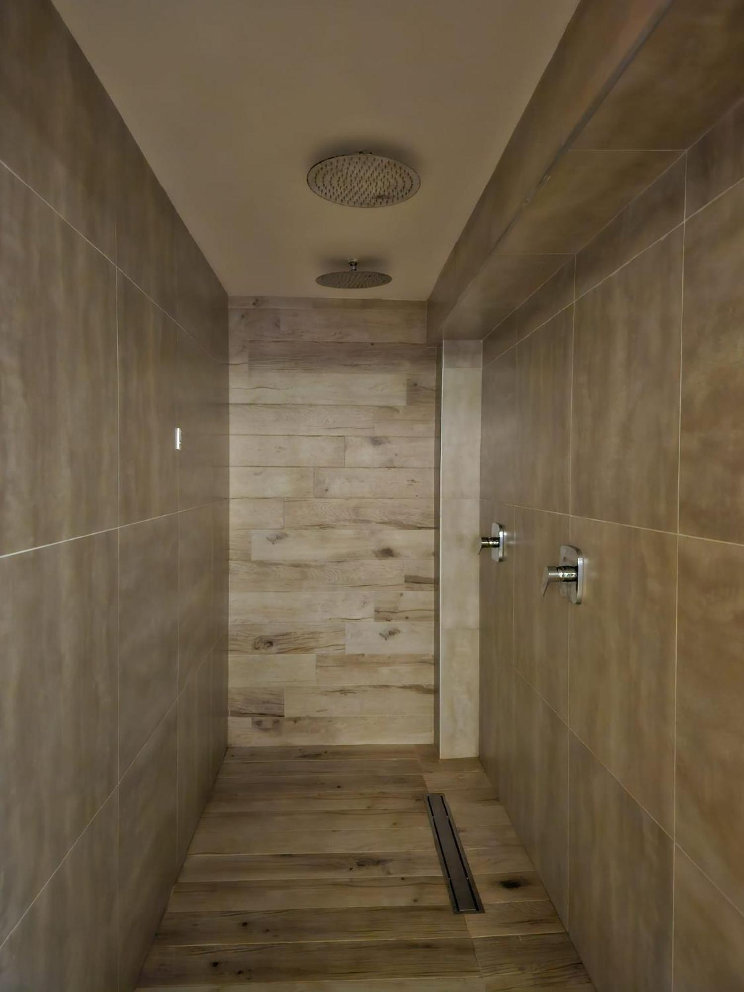 Ivkovic Spa Milmari N16 科帕奥尼克 外观 照片